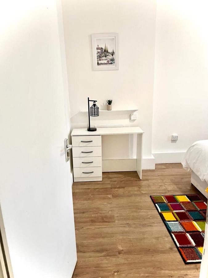 Shadwell Holiday Rooms 런던 외부 사진