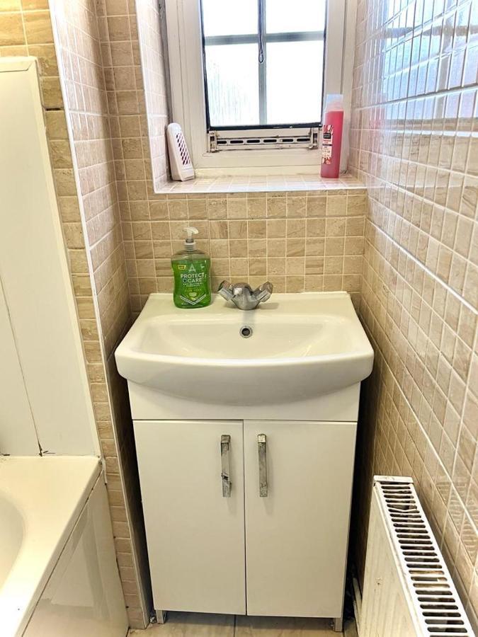 Shadwell Holiday Rooms 런던 외부 사진