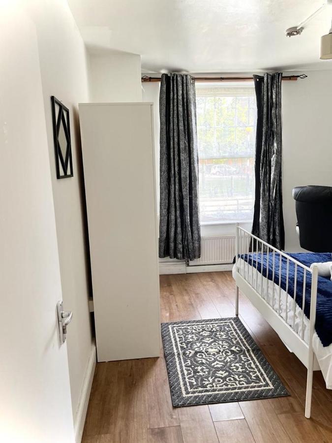 Shadwell Holiday Rooms 런던 외부 사진